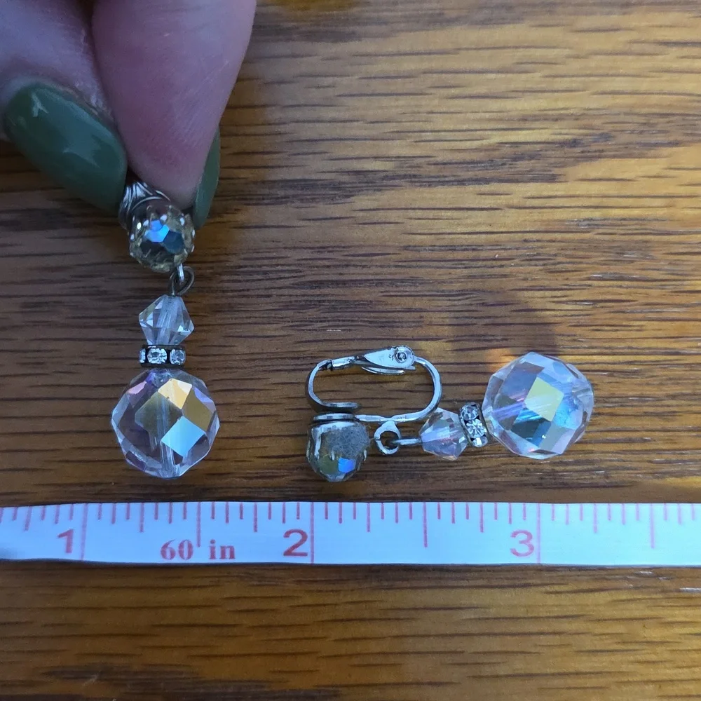 Bundle Of 5 Gold-Tone and Clear‎ Crystal Women's Clip-on Earrings & 3 Pins